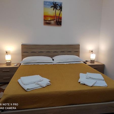 Avola Holidays Ngoại thất bức ảnh