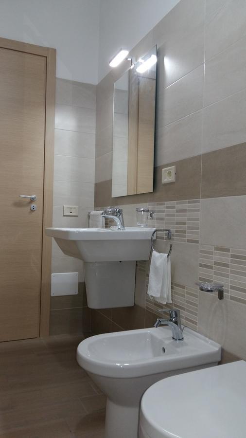 Avola Holidays Ngoại thất bức ảnh